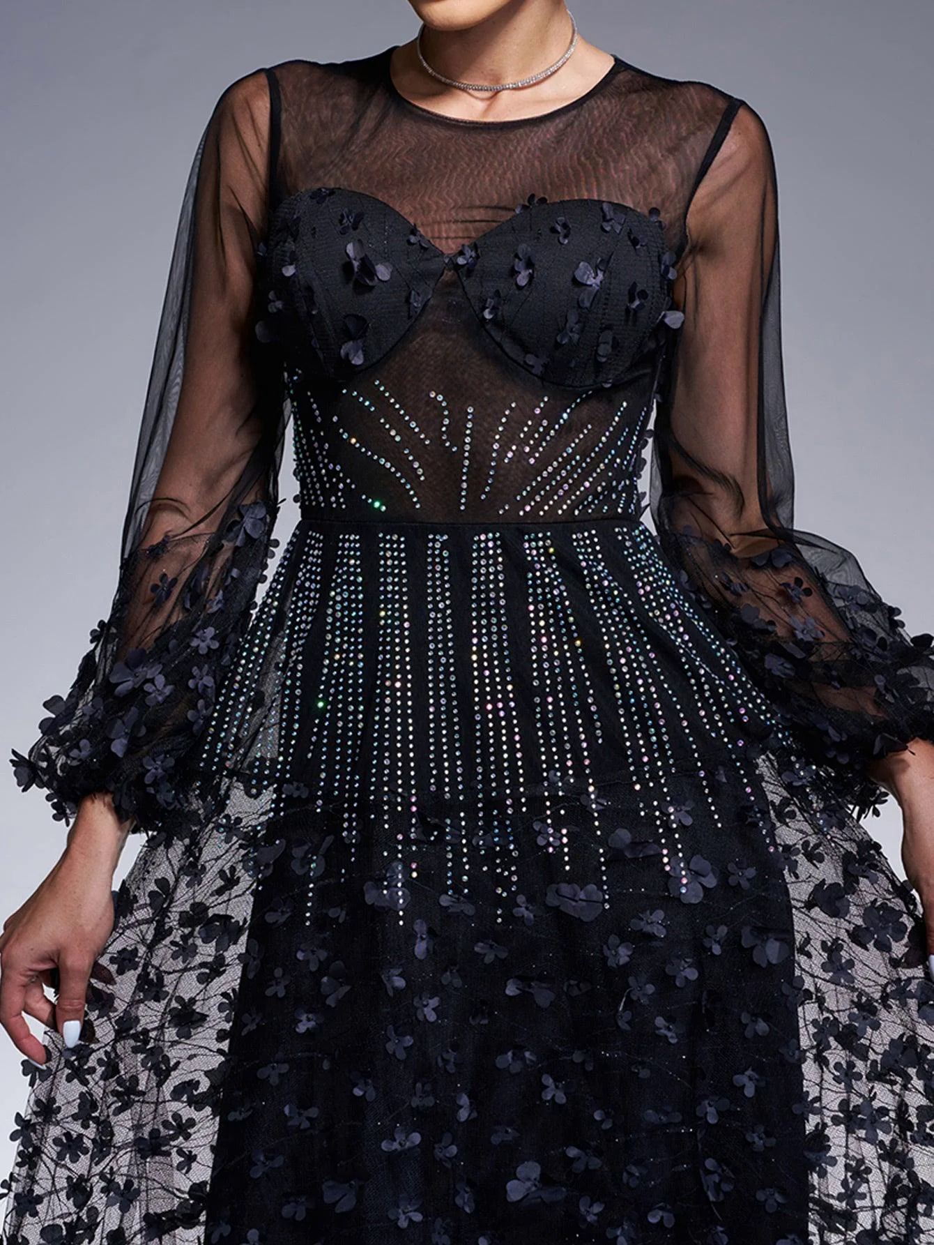 Appliqued Long Sleeve A-line Evening Dress RJ11934