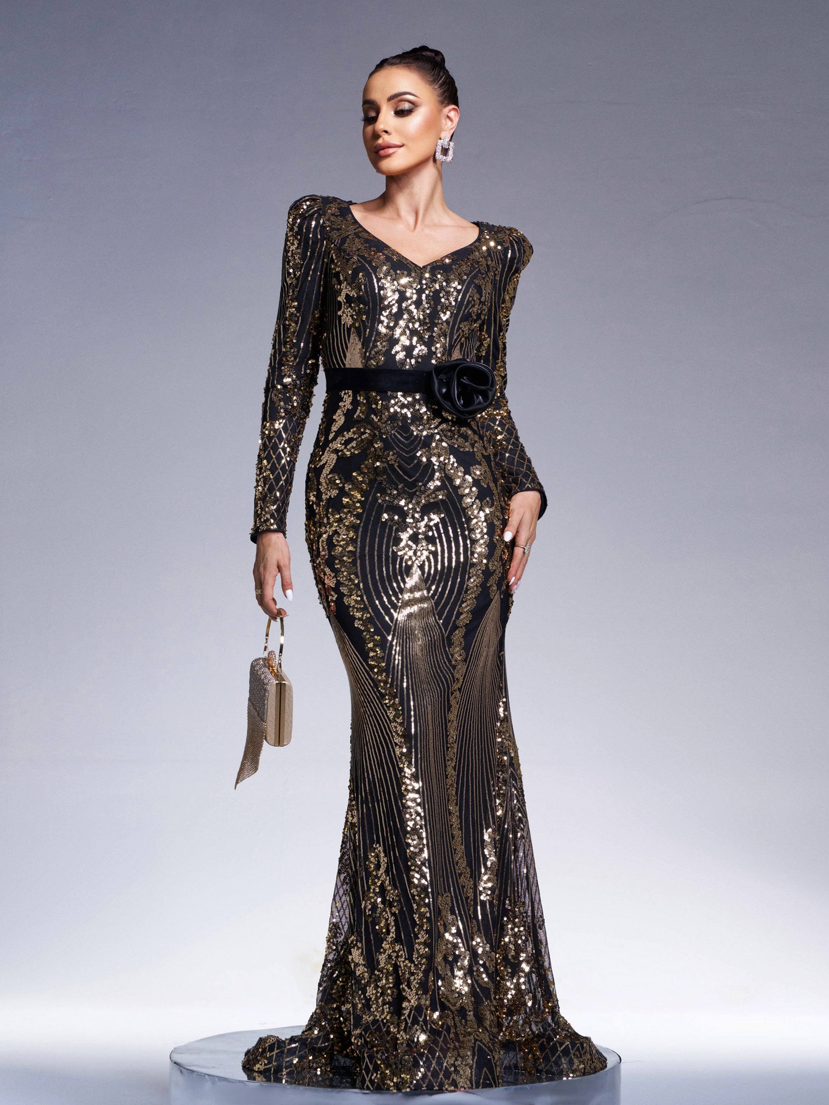 Black Long Sleeve Sequined V-neck Dress DH80240